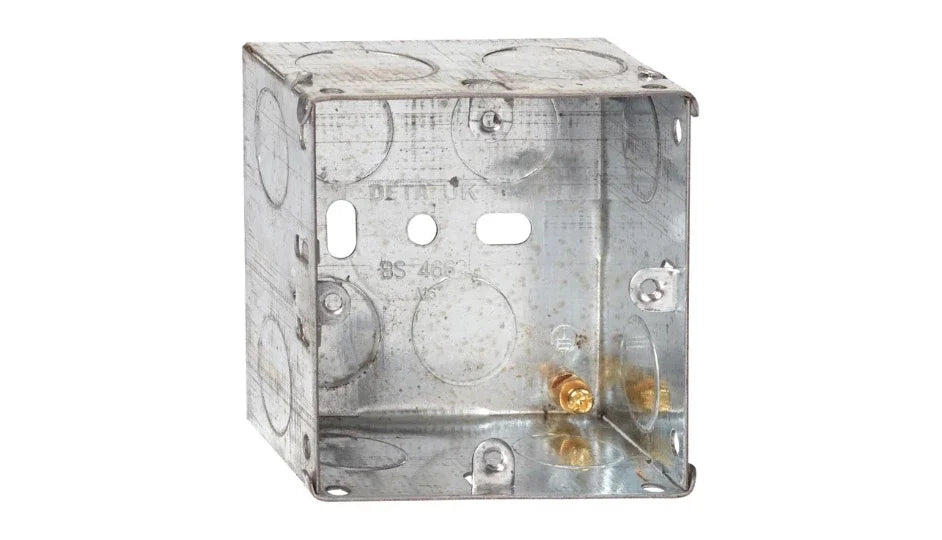 Deta DB167 1G 47mm Flush Metal Back Box