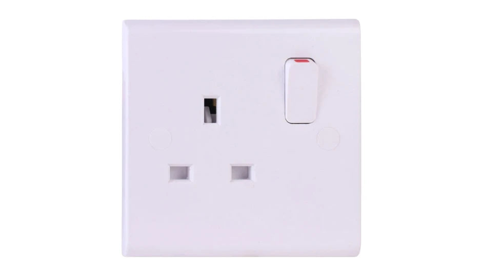 Deta Slimline S1207SDP 1 Gang 13A Switched Socket DP