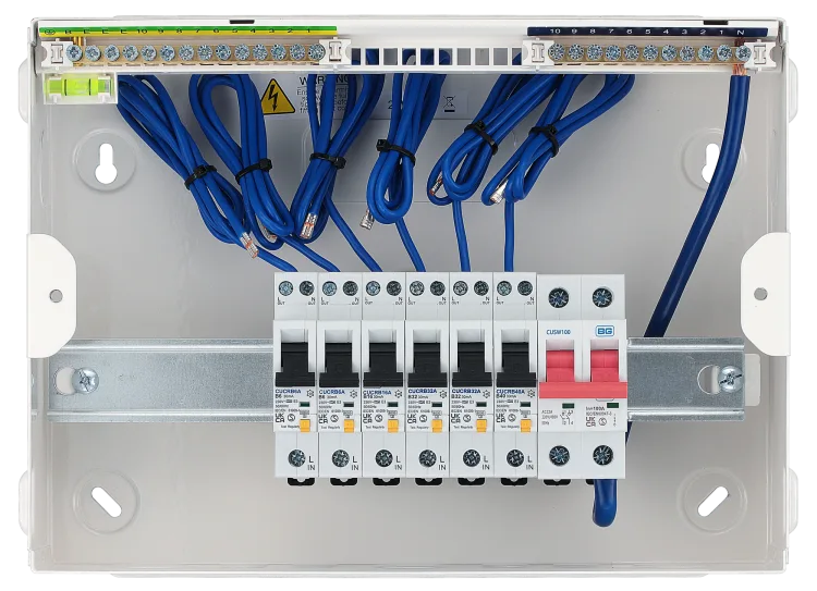 BG CFUSWP610A 12 Module, 10 Way, 100A Main Switch, 6 RCBO's