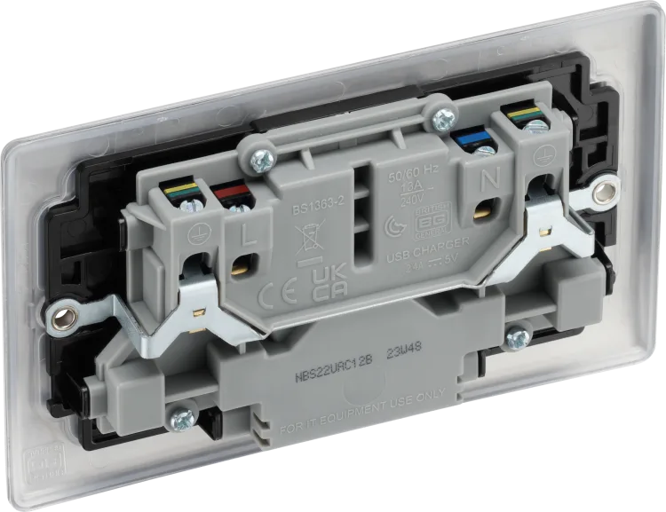 BG Nexus NBS22UAC12B Double Switched Single Pole, with USB A + C (12W)