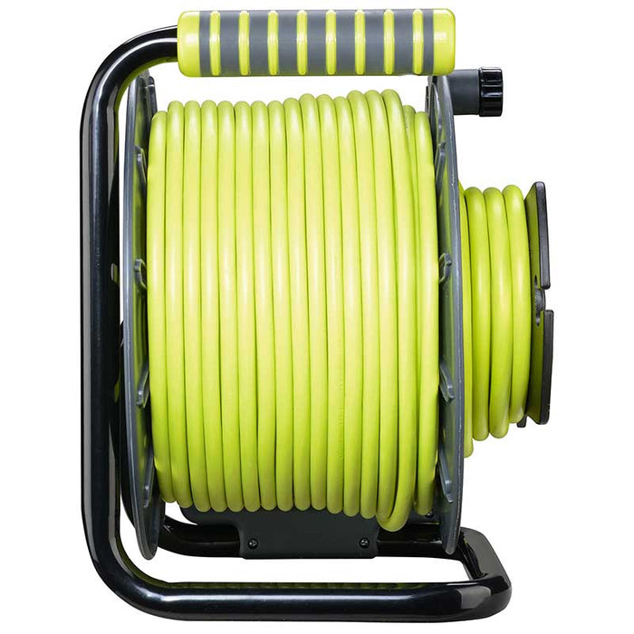 Masterplug OMU2513FL3IP 1 IP54 Socket 25+3MTR Reverse Cable Reel