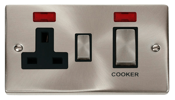 Click Scolmore Deco VPSC505BK Switch 45A Ingot 2G DP &  Socket 13A DP Satin Chrome Black Insert