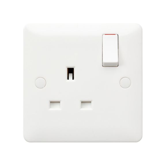 MK Base MB2757DPWHI 13A 1G DP Switched Socket